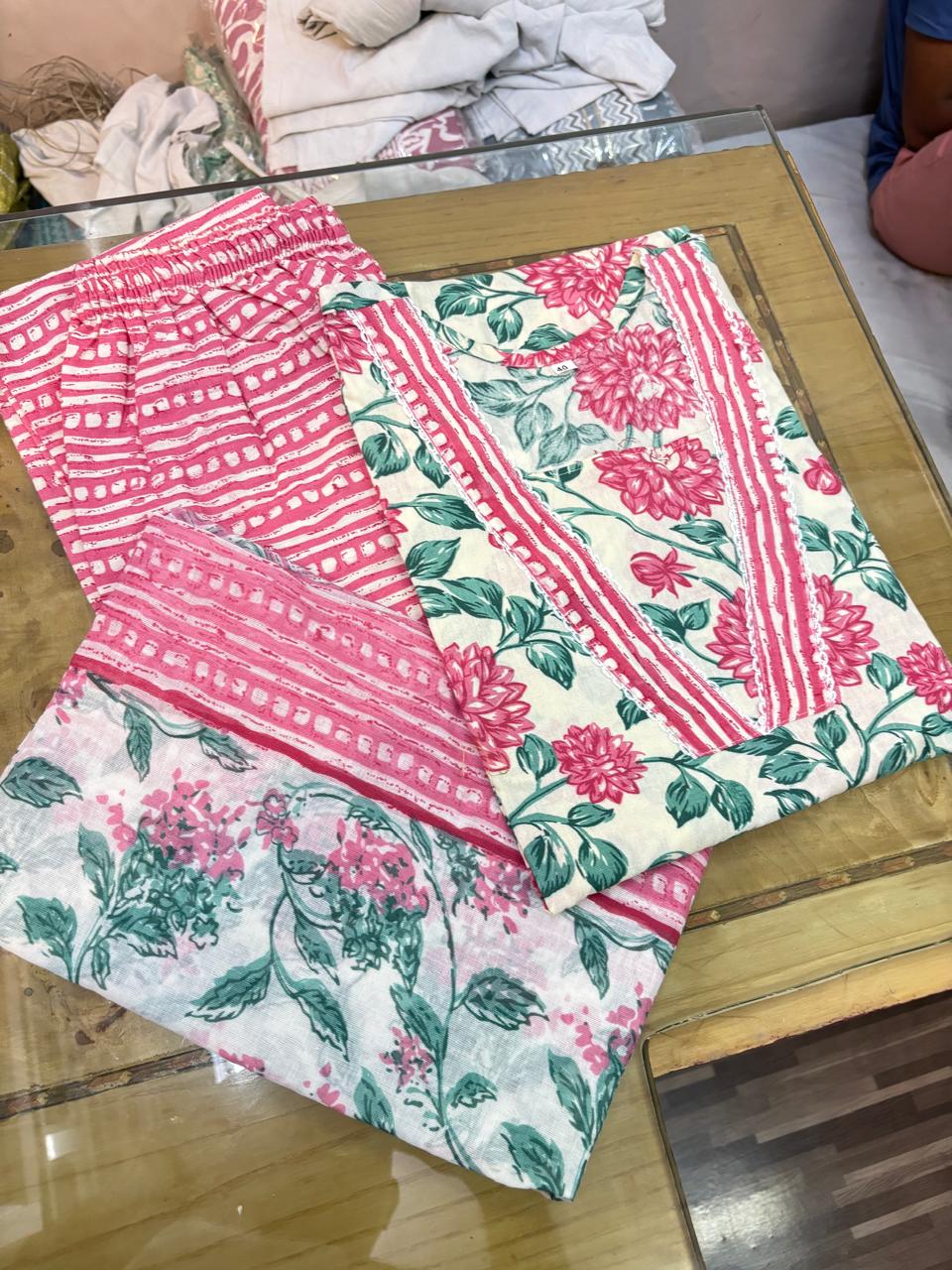 Top With Pent Duppata